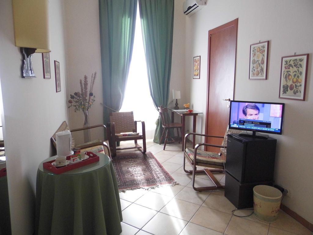 La Residenza Dei Nobili Panzió Catanzaro Szoba fotó